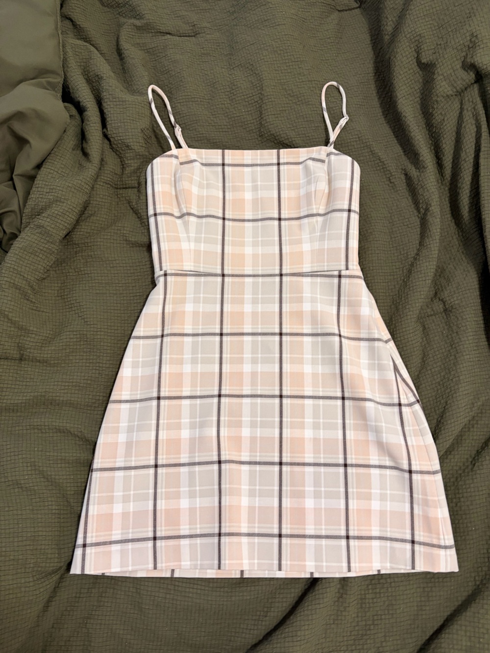 Aritzia Wilfred classic mini dress
